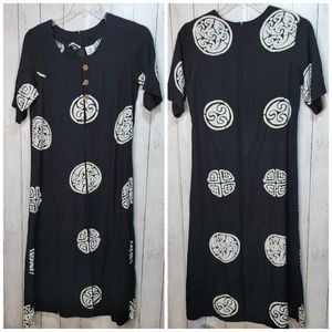 Smithsonian Institution Black Ivory Medallion Print Maxi Dress Size Small Rayon.